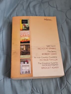 Select Editions 4 Story Book